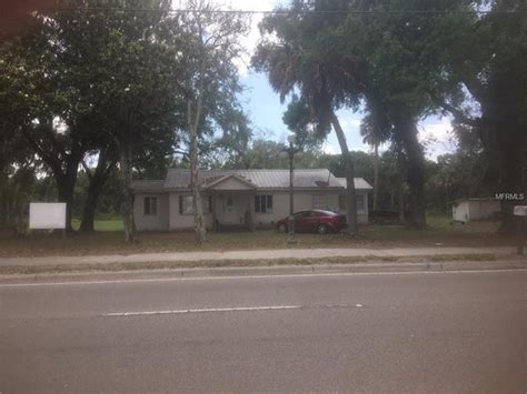 7023 gibsonton dr  foot 2 bed, 2 bath house for sale